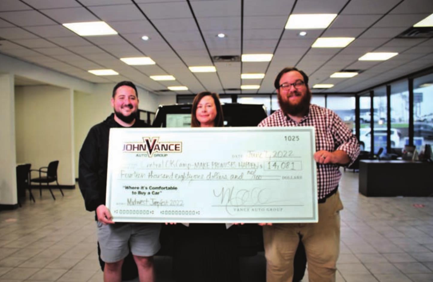 Make Promises Happen Receives Midwest Jeepfest Donation Guthrie News